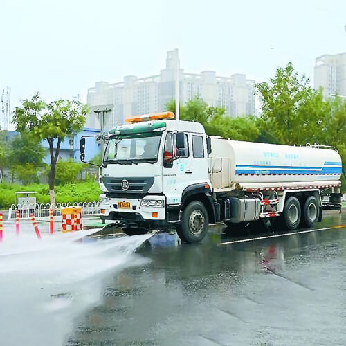 洒水车